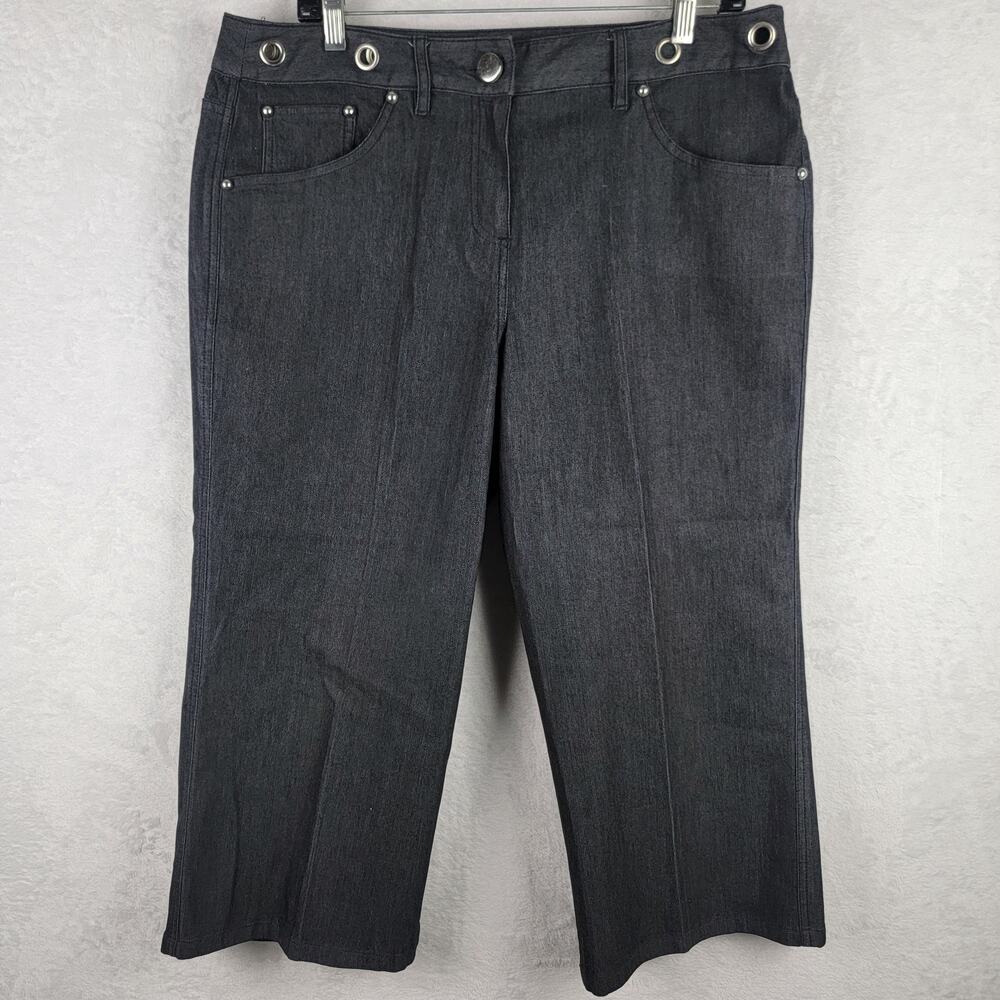 Larry Levine 12 Capri Denim Stretch Black Dark Wash Silver Decor Jeans Casual